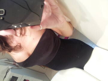 Public Photo of Roberta1974