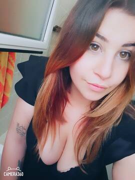 Public Photo of Alison97