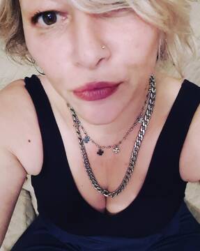 Public Photo of Goddess75