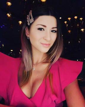 Public Photo of Aylinayl